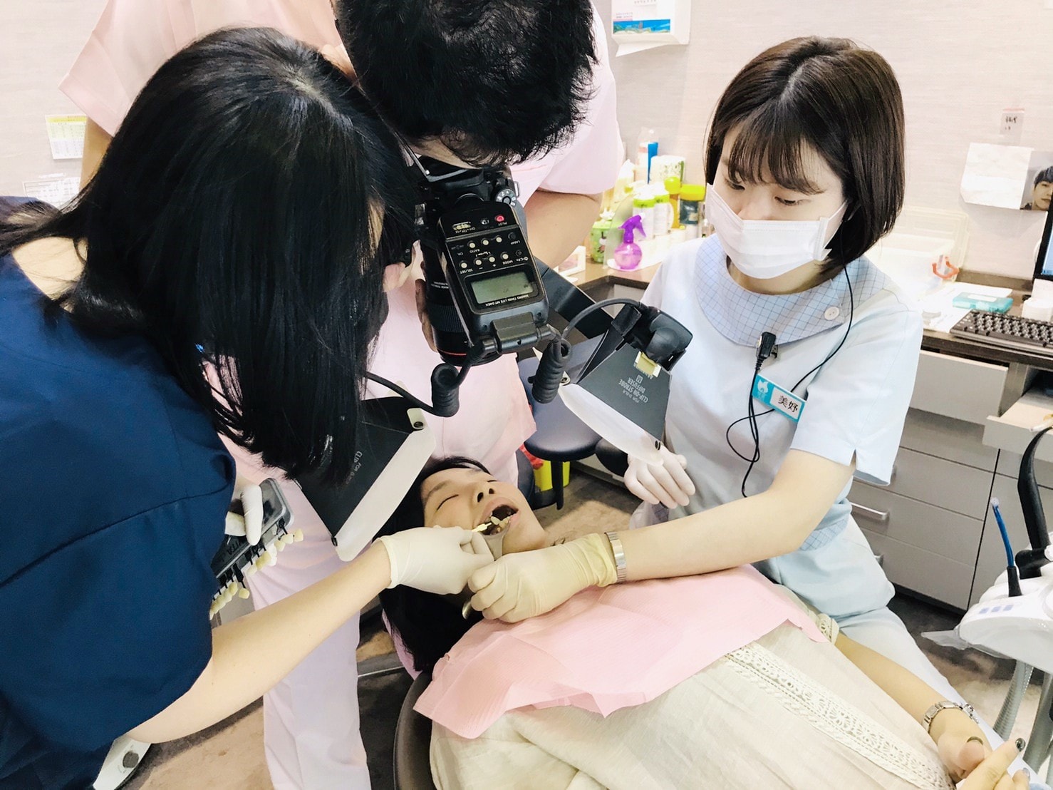 士林悅庭牙醫診所 全瓷牙冠1日完成,告別缺牙困擾重拾自信笑容 - 第17張圖 士林悅庭牙醫診所 全瓷牙冠1日完成,告別缺牙困擾重拾自信笑容