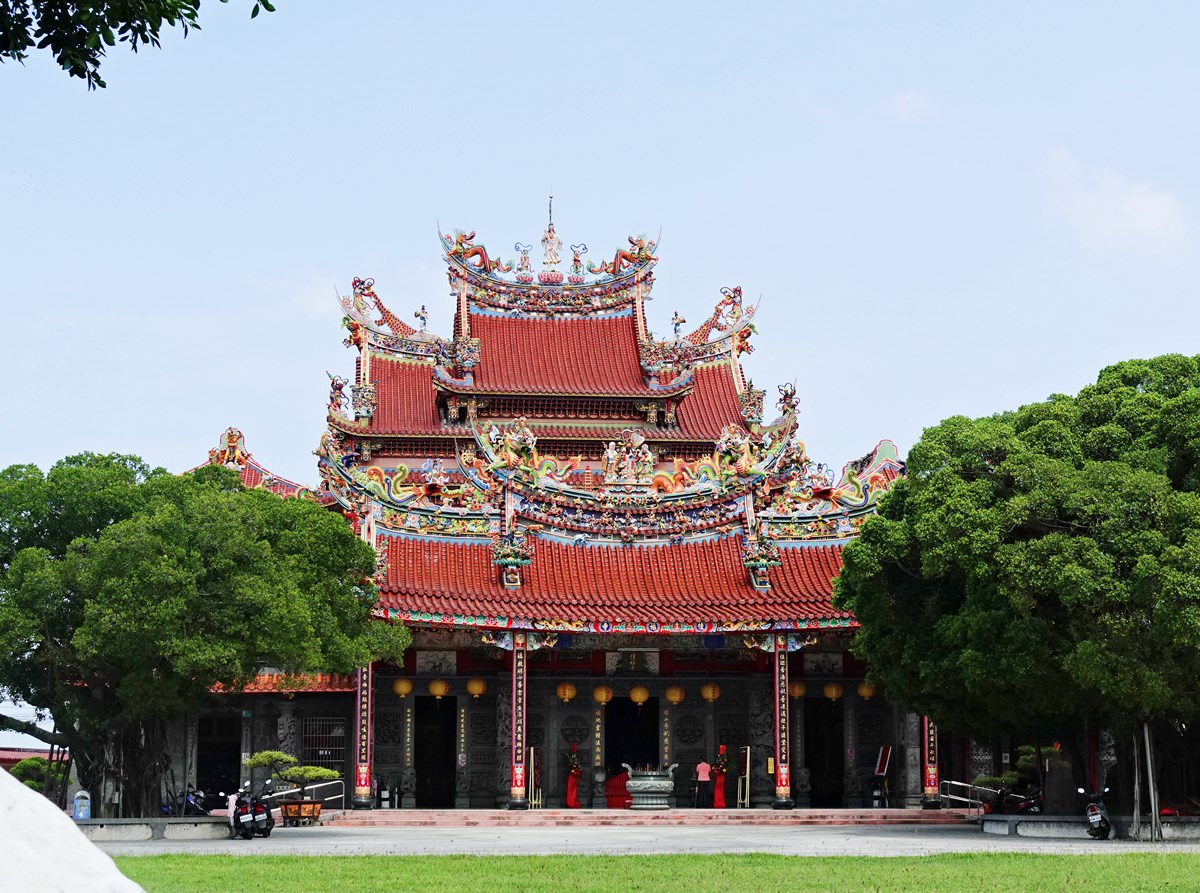 台南景點|佳福寺 40公尺滾輪溜滑梯超好玩 台南親子景點免費 - 第2張圖 台南景點|佳福寺 40公尺滾輪溜滑梯超好玩 台南親子景點免費