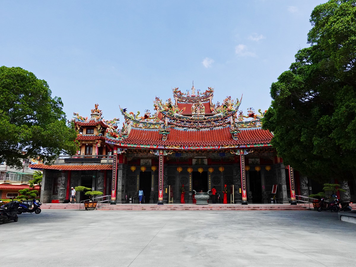 台南景點|佳福寺 40公尺滾輪溜滑梯超好玩 台南親子景點免費 - 第4張圖 台南景點|佳福寺 40公尺滾輪溜滑梯超好玩 台南親子景點免費