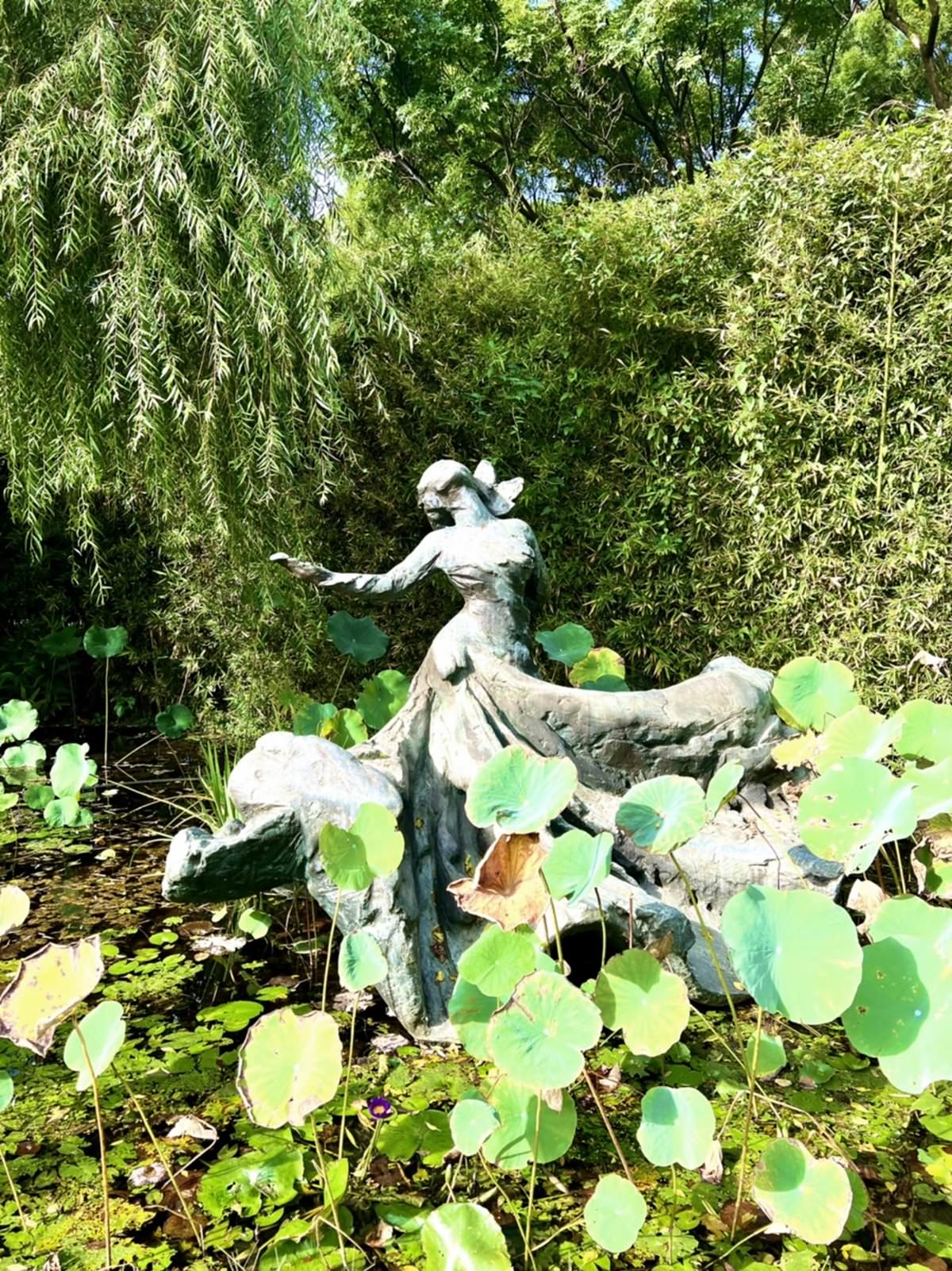 星巴克淡水雲門門市,順遊雲門劇場,享受悠閒愜意的咖啡饗宴 - 第7張圖 星巴克淡水雲門門市,順遊雲門劇場,享受悠閒愜意的咖啡饗宴