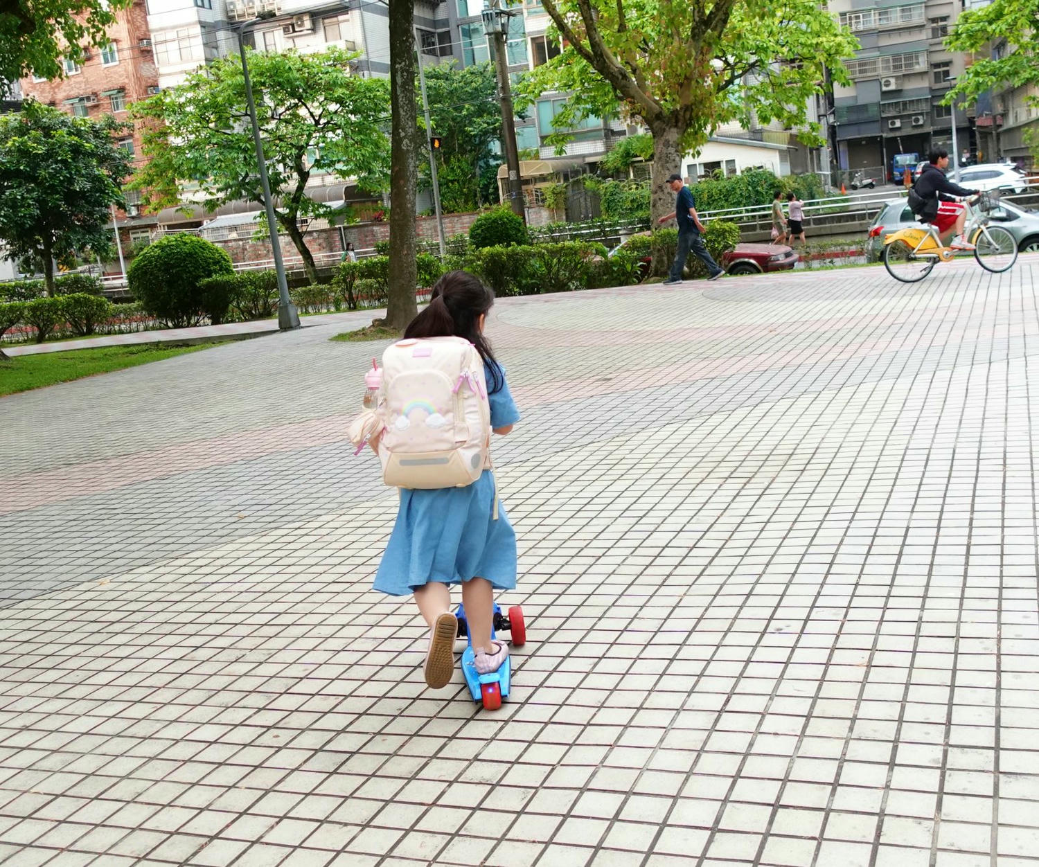 Beckmann挪威護脊書包 小一新生書包首選/小學護脊書包推薦(優惠折扣碼) - 第12張圖 Beckmann挪威護脊書包 小一新生書包首選/小學護脊書包推薦(優惠折扣碼)