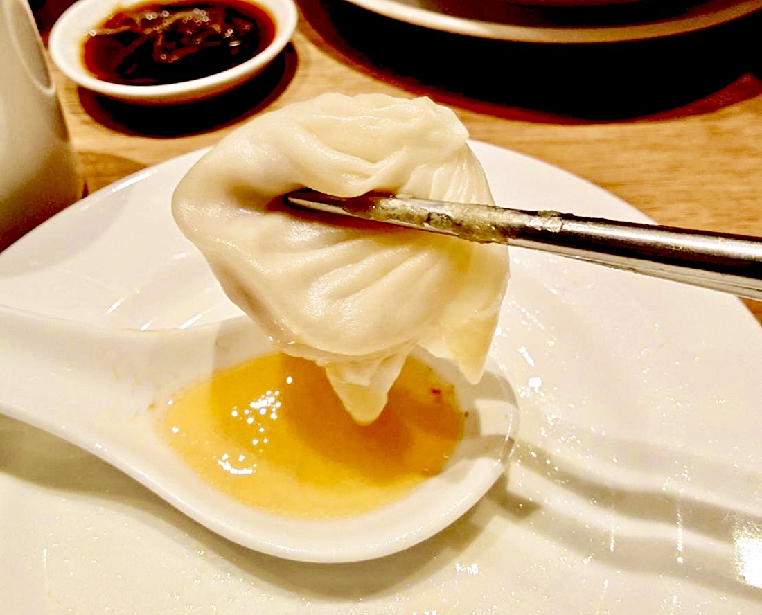 鼎泰豐必點美食推薦,不只小籠包,炒飯也不能錯過! - 第8張圖 鼎泰豐必點美食推薦,不只小籠包,炒飯也不能錯過!