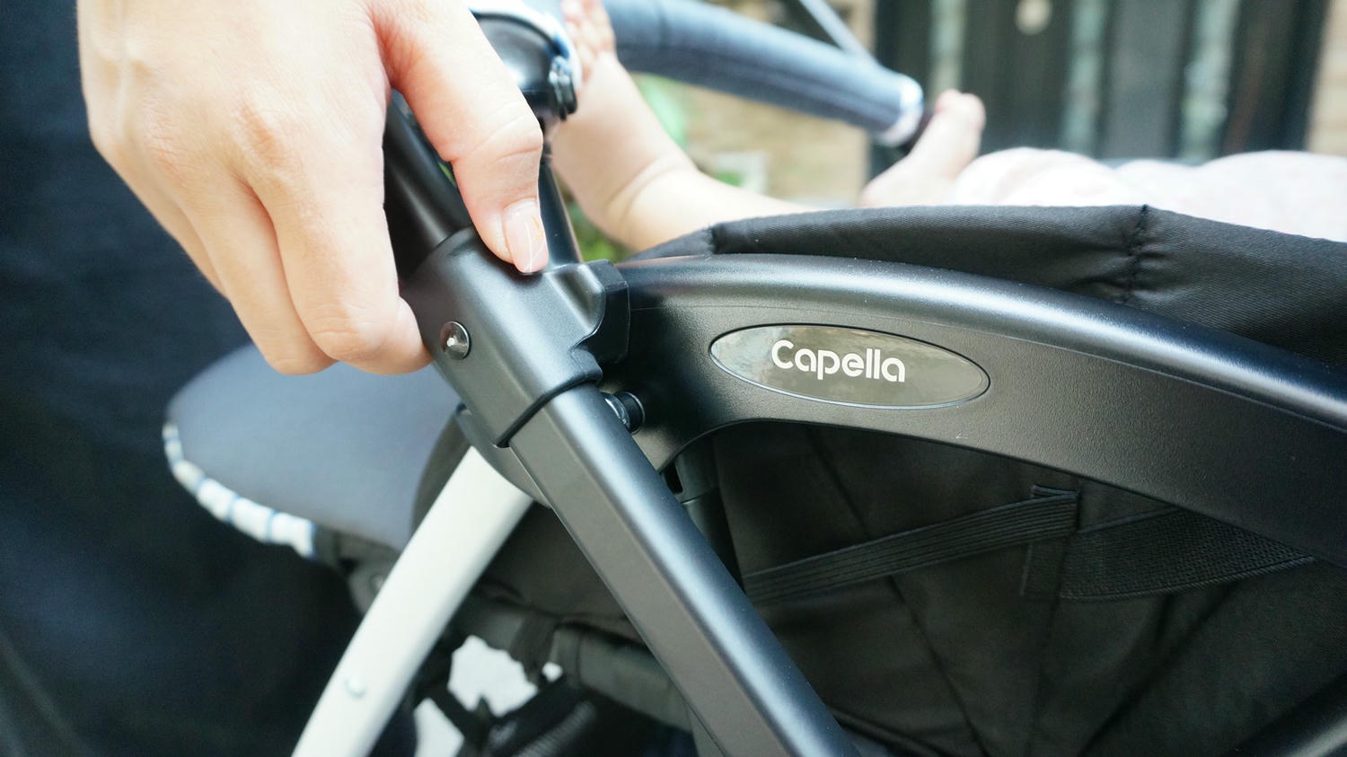 嬰兒推車推薦|Capella 巧飛輪Plus輕量雙向手推車S-206 4.5KG輕量好推/雙向推行/扛車抱小孩都可以 - 第12張圖 嬰兒推車推薦|Capella 巧飛輪Plus輕量雙向手推車S-206 4.5KG輕量好推/雙向推行/扛車抱小孩都可以