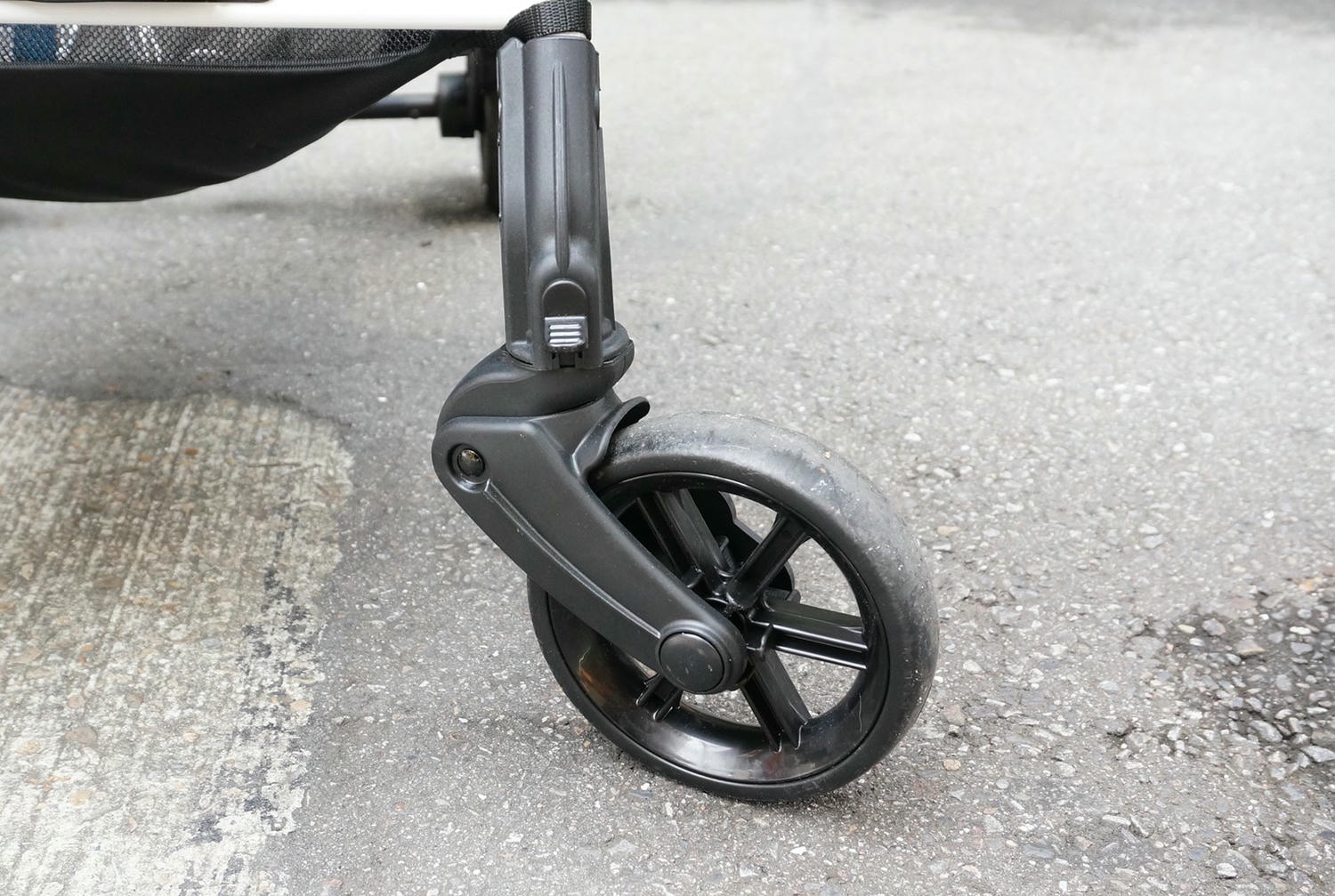 嬰兒推車推薦|Capella 巧飛輪Plus輕量雙向手推車S-206 4.5KG輕量好推/雙向推行/扛車抱小孩都可以 - 第9張圖 嬰兒推車推薦|Capella 巧飛輪Plus輕量雙向手推車S-206 4.5KG輕量好推/雙向推行/扛車抱小孩都可以