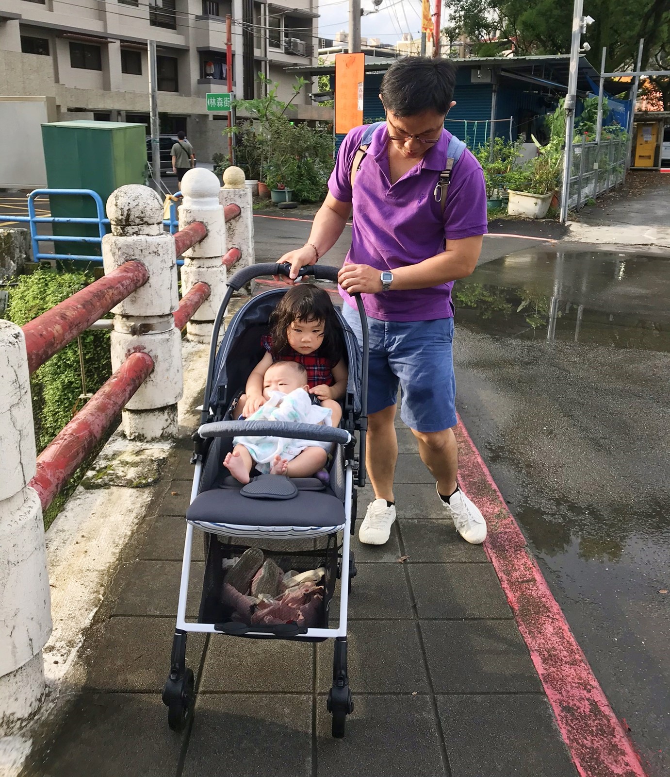 嬰兒推車推薦|Capella 巧飛輪Plus輕量雙向手推車S-206 4.5KG輕量好推/雙向推行/扛車抱小孩都可以 - 第28張圖 嬰兒推車推薦|Capella 巧飛輪Plus輕量雙向手推車S-206 4.5KG輕量好推/雙向推行/扛車抱小孩都可以