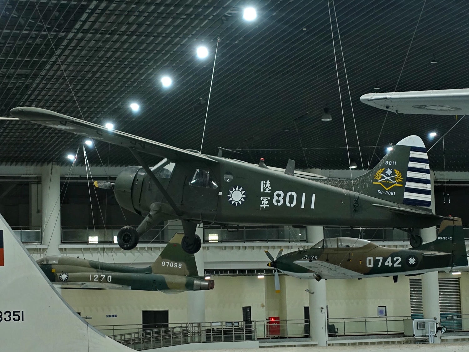 高雄岡山景點推薦|航空教育展示館 全亞洲唯一懸吊飛機的博物館,軍事迷、航空迷不能錯過! - 第9張圖 高雄岡山景點推薦|航空教育展示館 全亞洲唯一懸吊飛機的博物館,軍事迷、航空迷不能錯過!