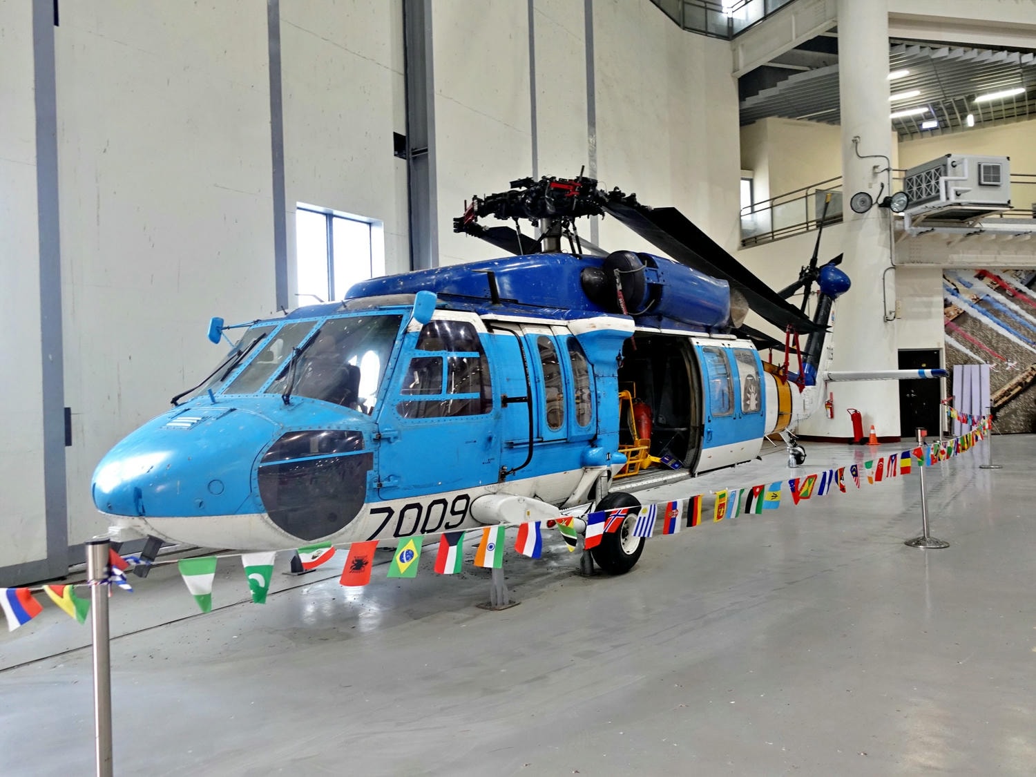 高雄岡山景點推薦|航空教育展示館 全亞洲唯一懸吊飛機的博物館,軍事迷、航空迷不能錯過! - 第31張圖 高雄岡山景點推薦|航空教育展示館 全亞洲唯一懸吊飛機的博物館,軍事迷、航空迷不能錯過!