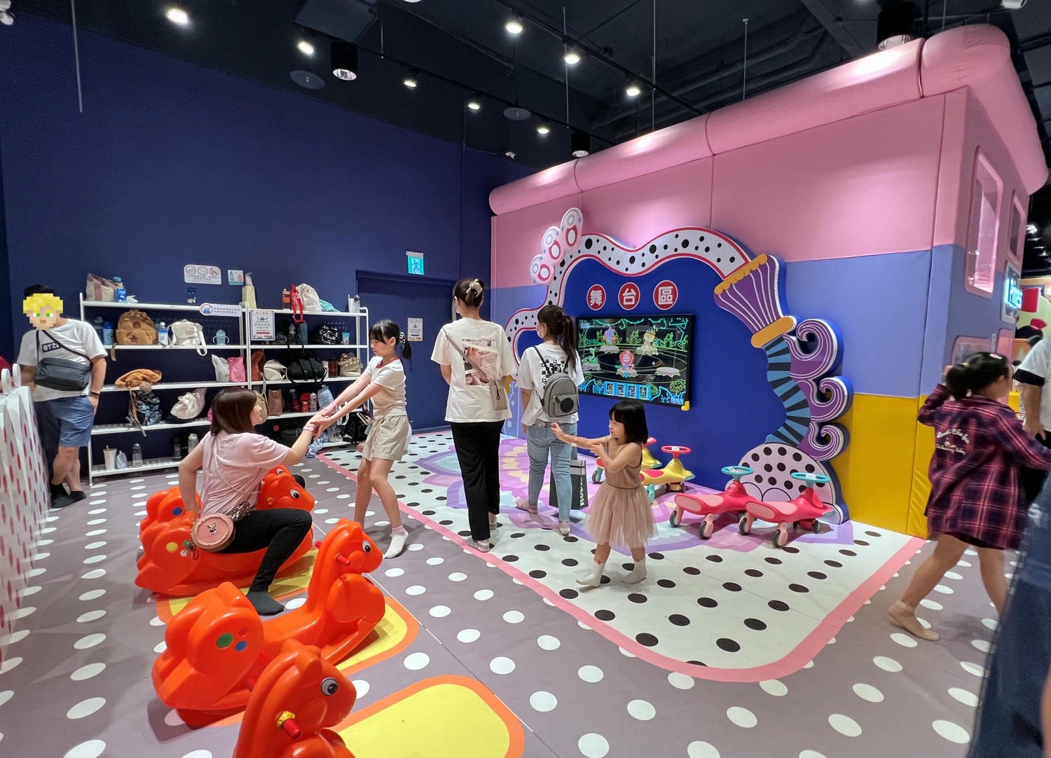 新北室內親子景點推薦|建築樂園HIGH5 – 中和環球館 250坪大空間玩一整天都不膩! - 第23張圖 新北室內親子景點推薦|建築樂園HIGH5 – 中和環球館 250坪大空間玩一整天都不膩!