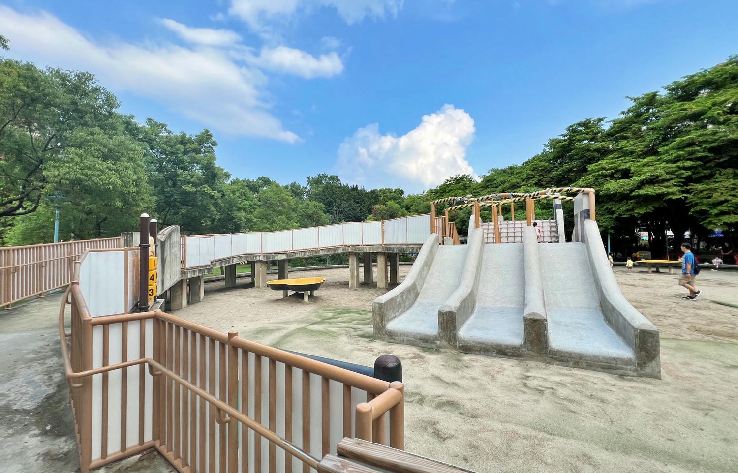 新北親子公園|中和八二三紀念公園(四號公園) 兩座共融公園讓你一次玩個夠! - 第15張圖 新北親子公園|中和八二三紀念公園(四號公園) 兩座共融公園讓你一次玩個夠!