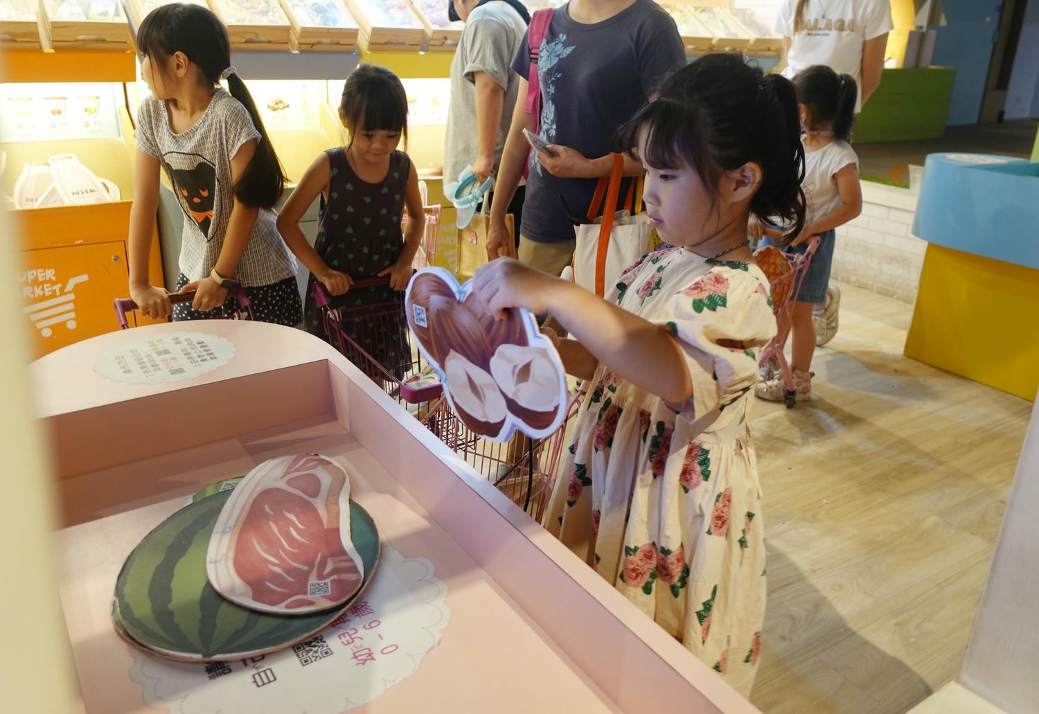 高雄科工館B1 FUN城市展示廳 兒童交通公園開車超好玩! - 第20張圖 高雄科工館B1 FUN城市展示廳 兒童交通公園開車超好玩!