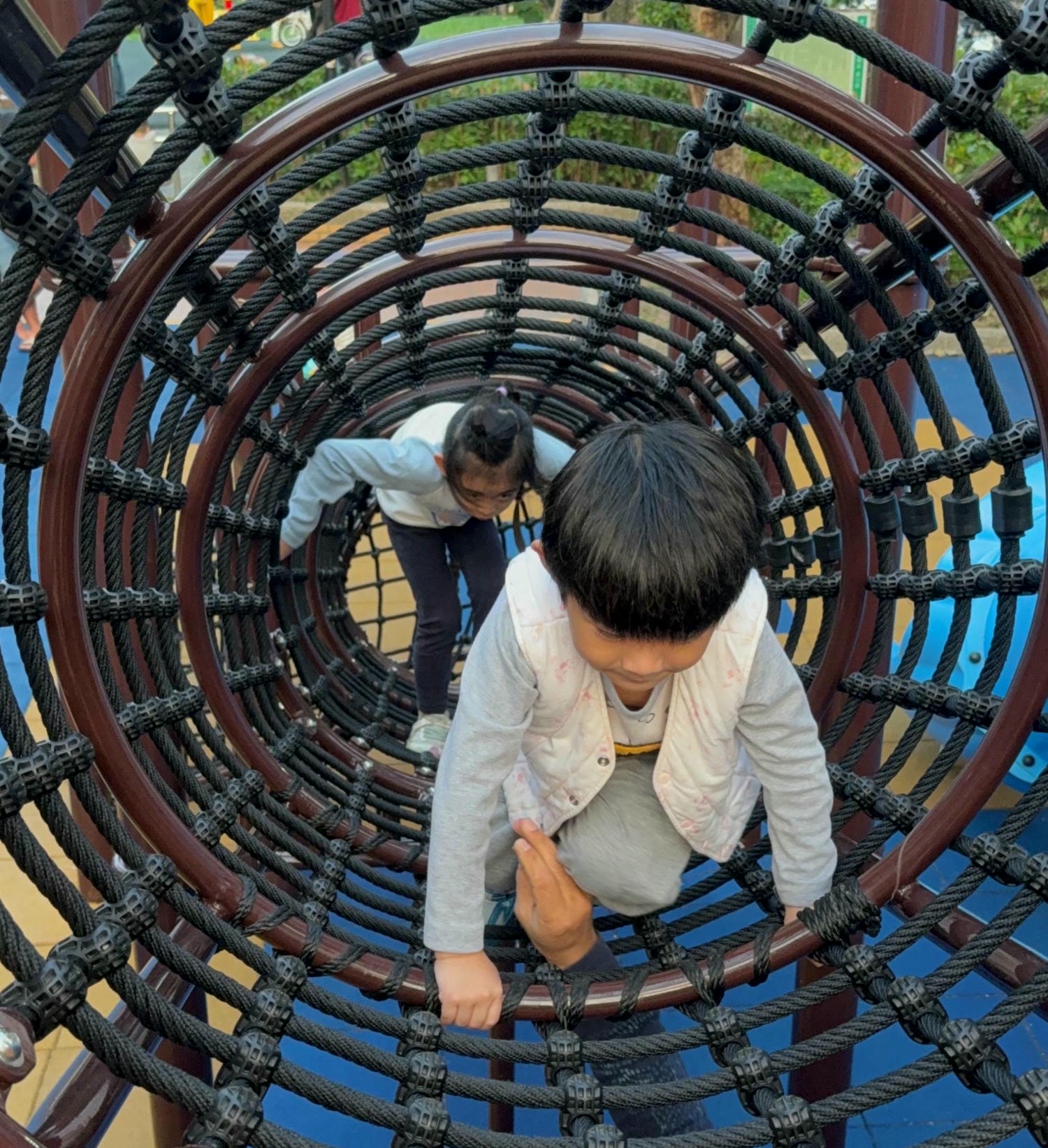 三重大永德公園|魔術方塊造型溜滑梯,還有魔術方塊可以玩喔! - 第11張圖 三重大永德公園|魔術方塊造型溜滑梯,還有魔術方塊可以玩喔!