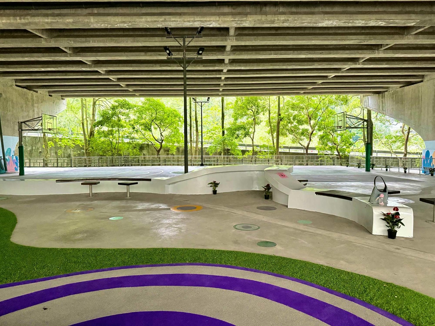 林森橋下兒童遊戲場 2025新開幕橋下公園/汐止親子雨天備案 - 第16張圖 林森橋下兒童遊戲場 2025新開幕橋下公園/汐止親子雨天備案