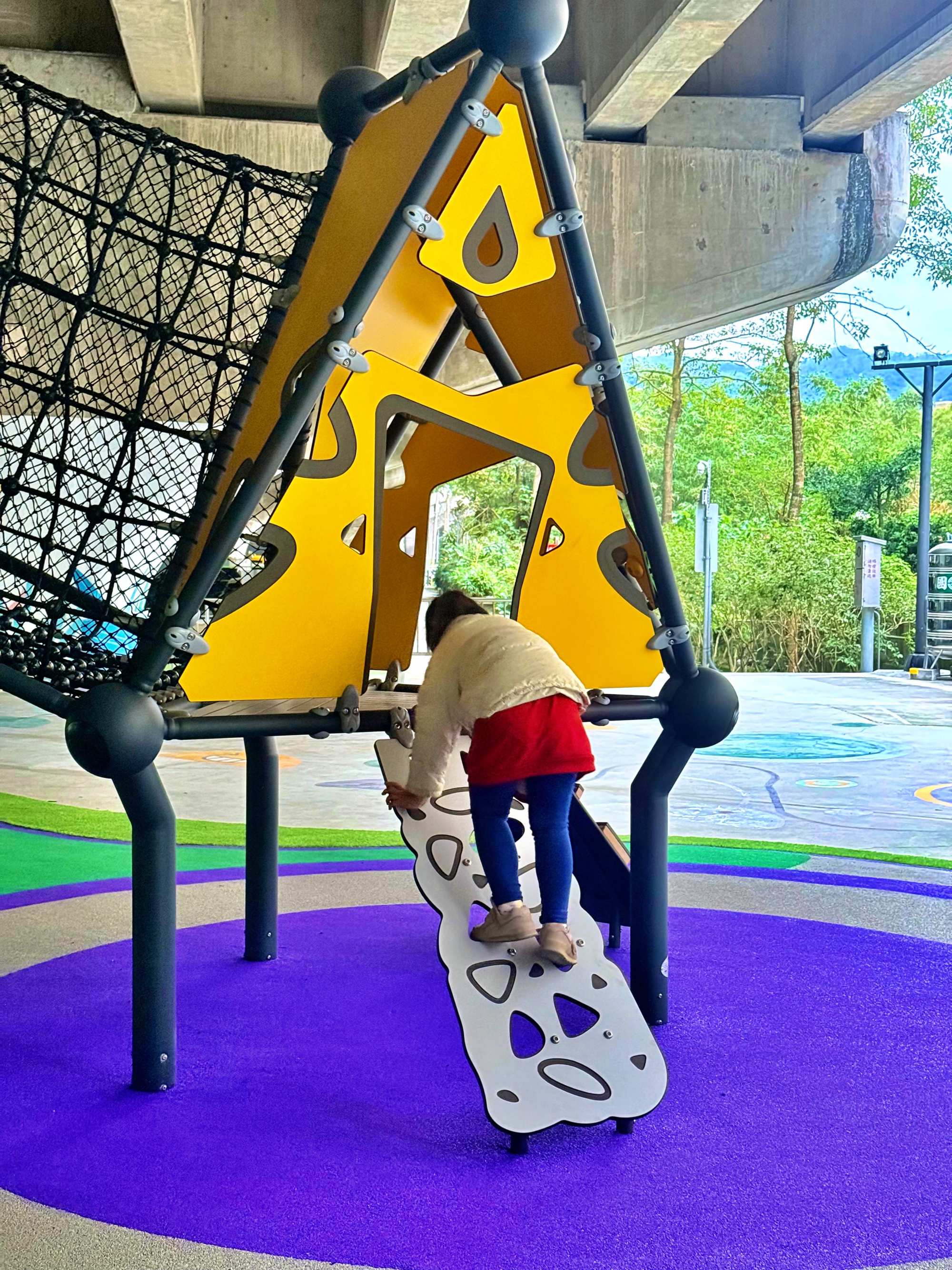 林森橋下兒童遊戲場 2025新開幕橋下公園/汐止親子雨天備案 - 第13張圖 林森橋下兒童遊戲場 2025新開幕橋下公園/汐止親子雨天備案