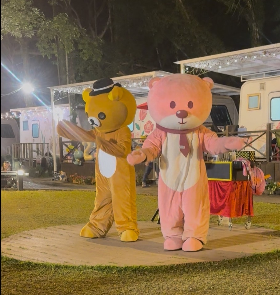 嘉義親子露營車住宿-詩情花園渡假村,DIY披薩、魔術表演、煙火秀,一站式度假體驗! - 第58張圖 嘉義親子露營車住宿-詩情花園渡假村,DIY披薩、魔術表演、煙火秀,一站式度假體驗!