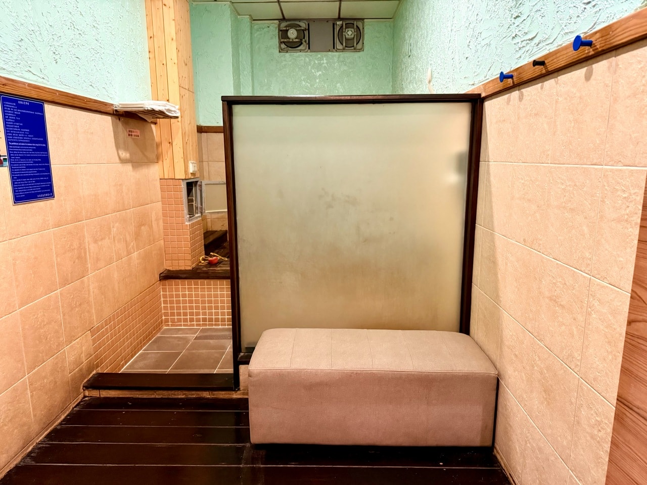 台北人必去!萬里金湯溫泉平價湯屋,CP值高、湯屋大間又舒適 - 第9張圖 台北人必去!萬里金湯溫泉平價湯屋,CP值高、湯屋大間又舒適