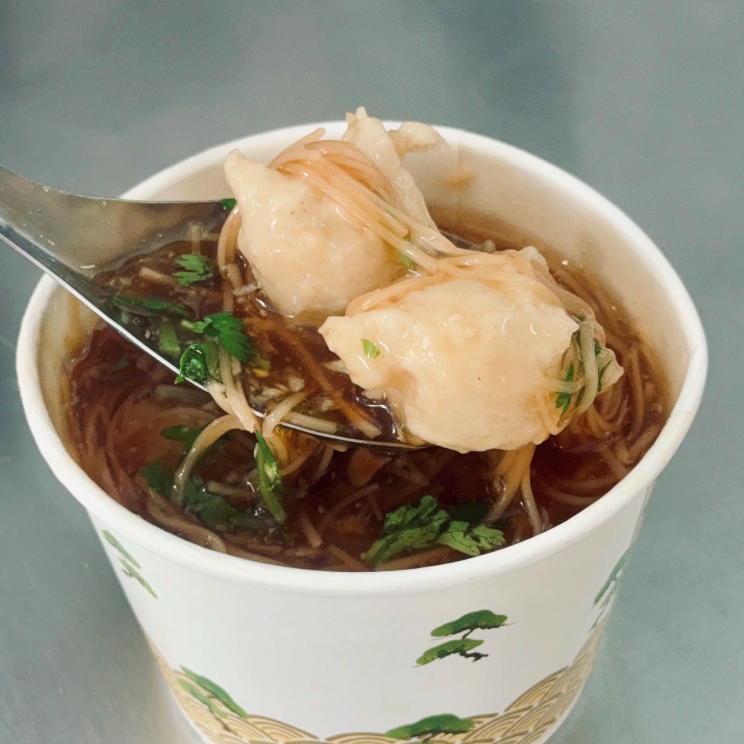 基隆天空塔美食|信二路平民美食推薦:台灣小吃 旗魚麵線、旗魚湯、筒仔米糕,在地老味道 - 第9張圖 基隆天空塔美食|信二路平民美食推薦:台灣小吃 旗魚麵線、旗魚湯、筒仔米糕,在地老味道