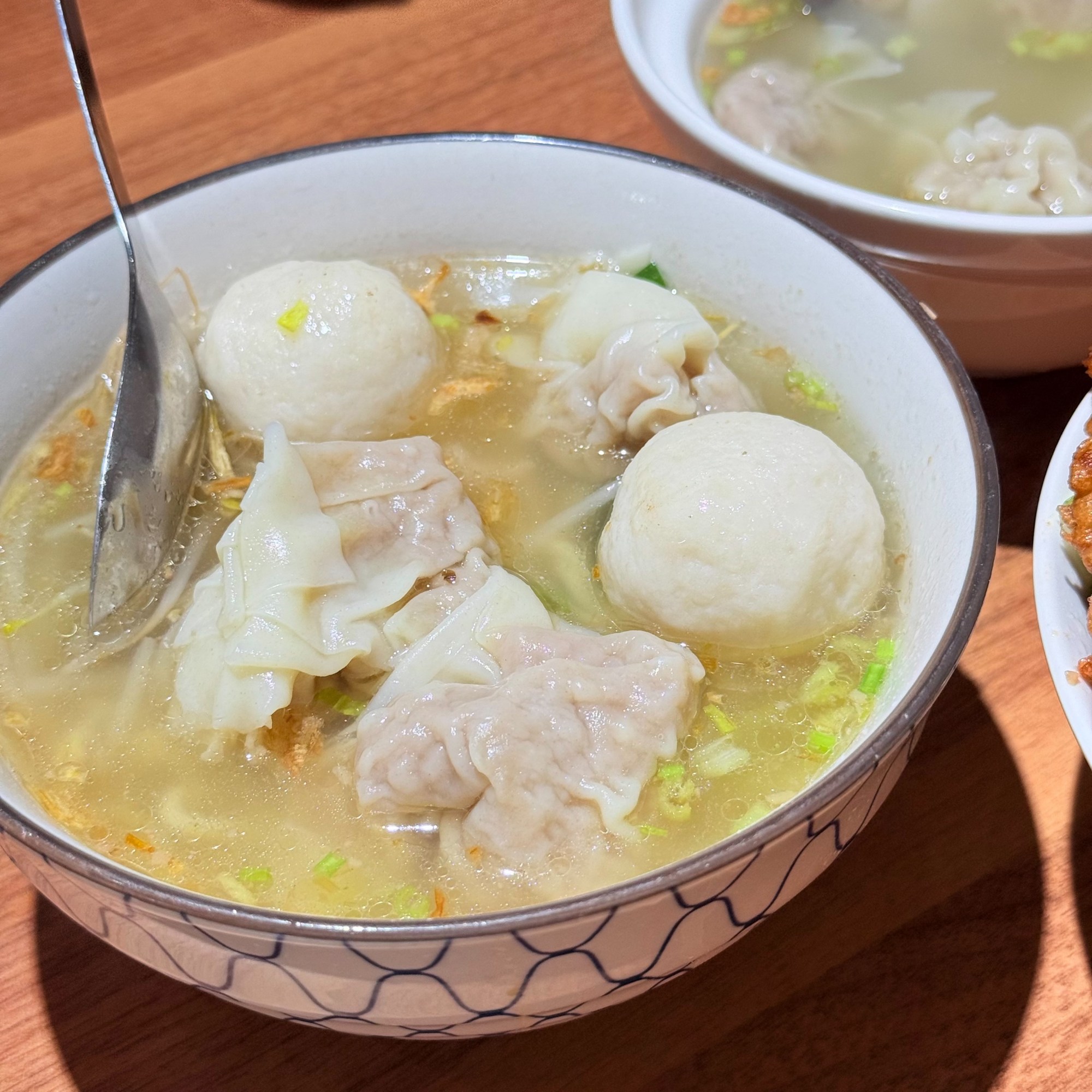 宜蘭羅東美食推薦|上品佑食堂炸彈豬排飯超浮誇! - 第13張圖 宜蘭羅東美食推薦|上品佑食堂炸彈豬排飯超浮誇!