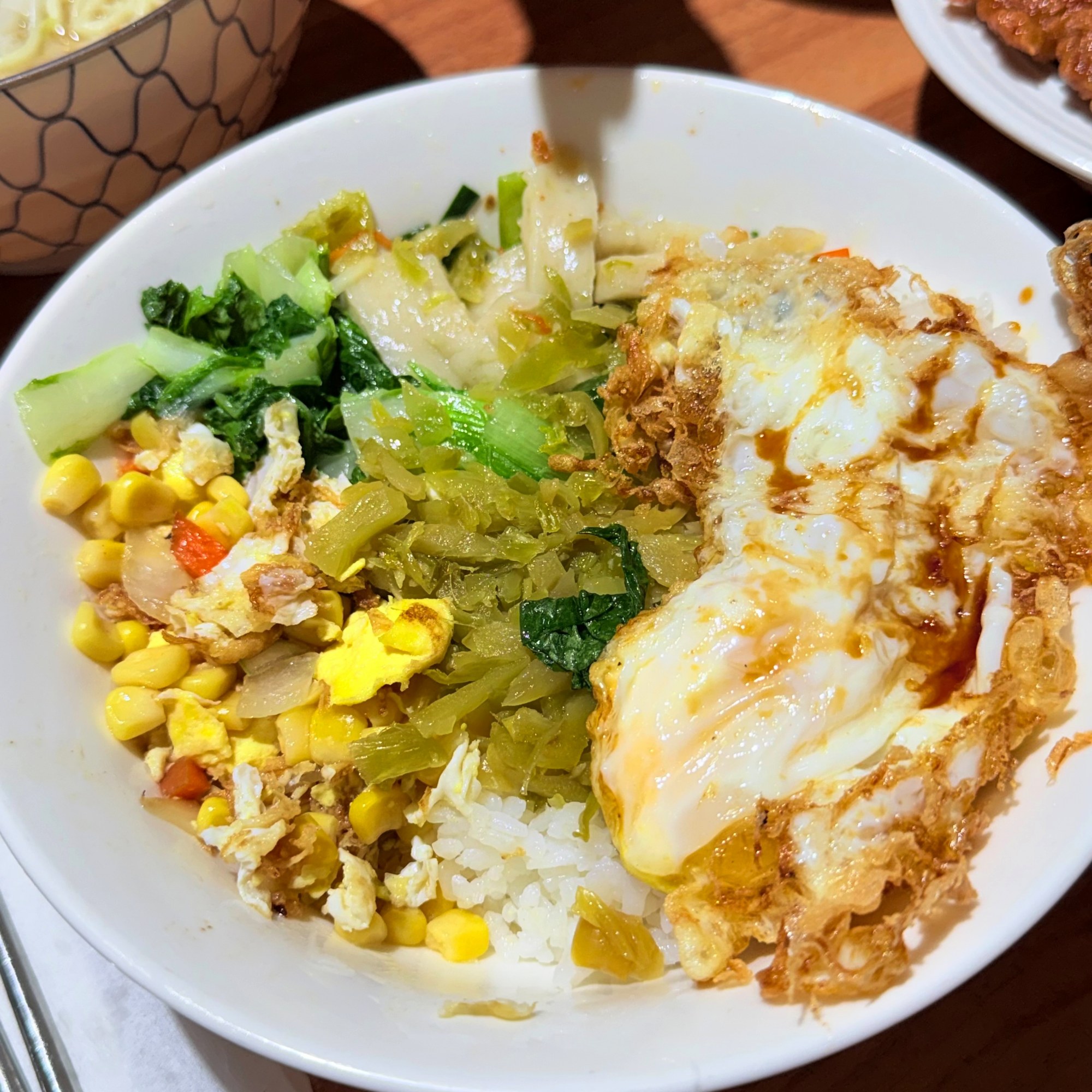 宜蘭羅東美食推薦|上品佑食堂炸彈豬排飯超浮誇! - 第9張圖 宜蘭羅東美食推薦|上品佑食堂炸彈豬排飯超浮誇!