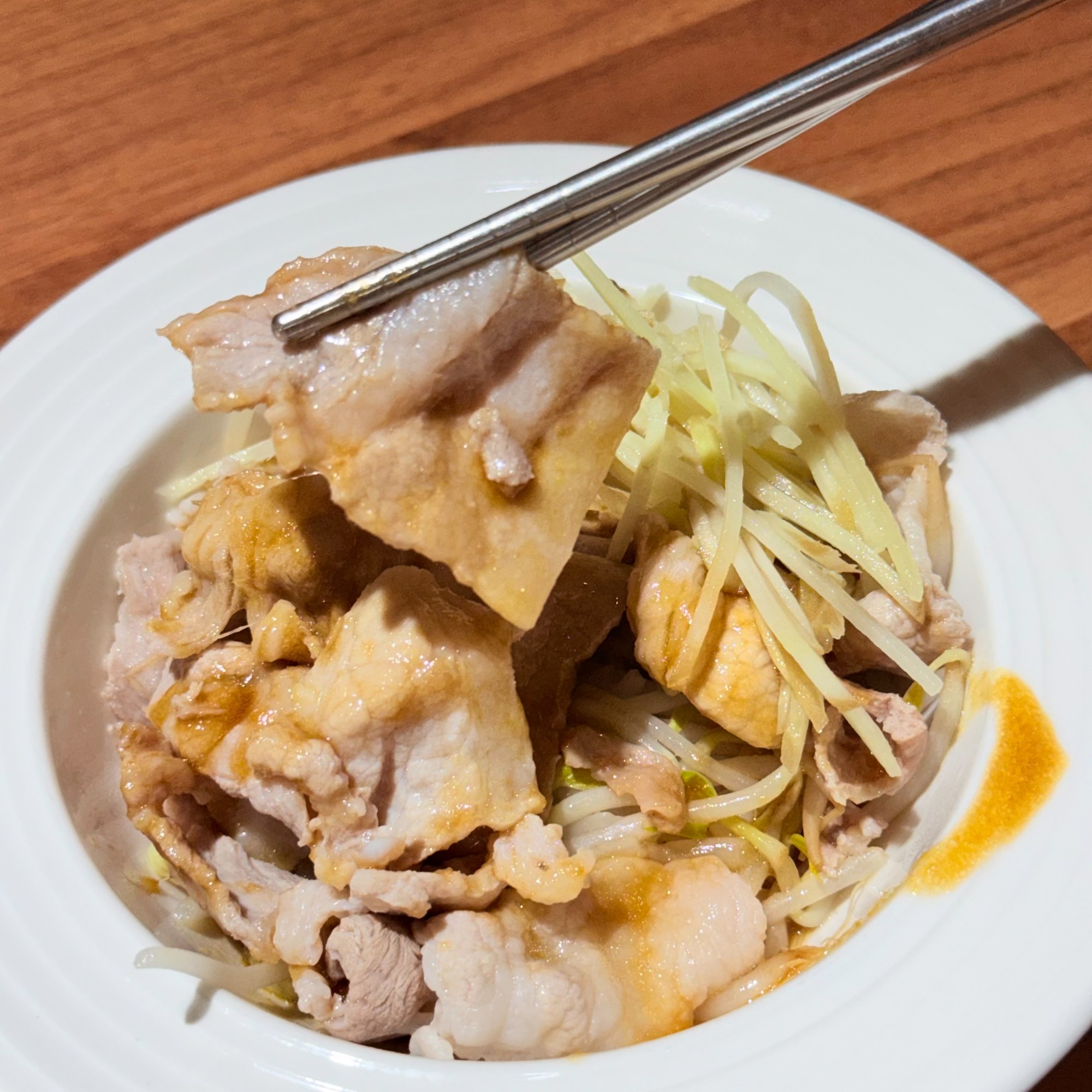 宜蘭羅東美食推薦|上品佑食堂炸彈豬排飯超浮誇! - 第16張圖 宜蘭羅東美食推薦|上品佑食堂炸彈豬排飯超浮誇!
